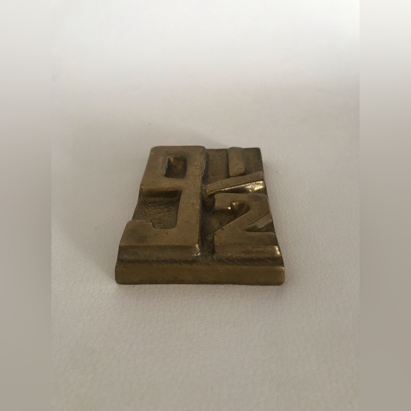 Vintage Brass Symbolical number 9 1/5 - Picture 8 of 8